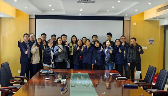 洛陽市銳創(chuàng)電氣ERP結(jié)案大會